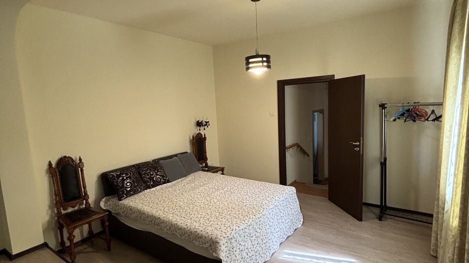 Apartament privat la casa la 5 minute de Piața Victoriei - Poză 13
