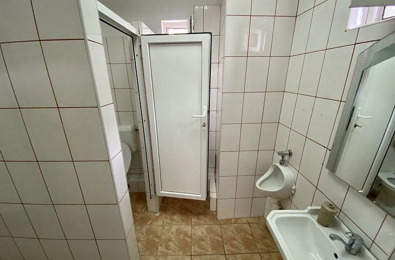 Spatiu comercial de inchiriat in zona centrala a Brasovului. - Poză 12