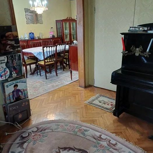 APARTAMENT 4 CAMERE TITULESCU - Poză 3