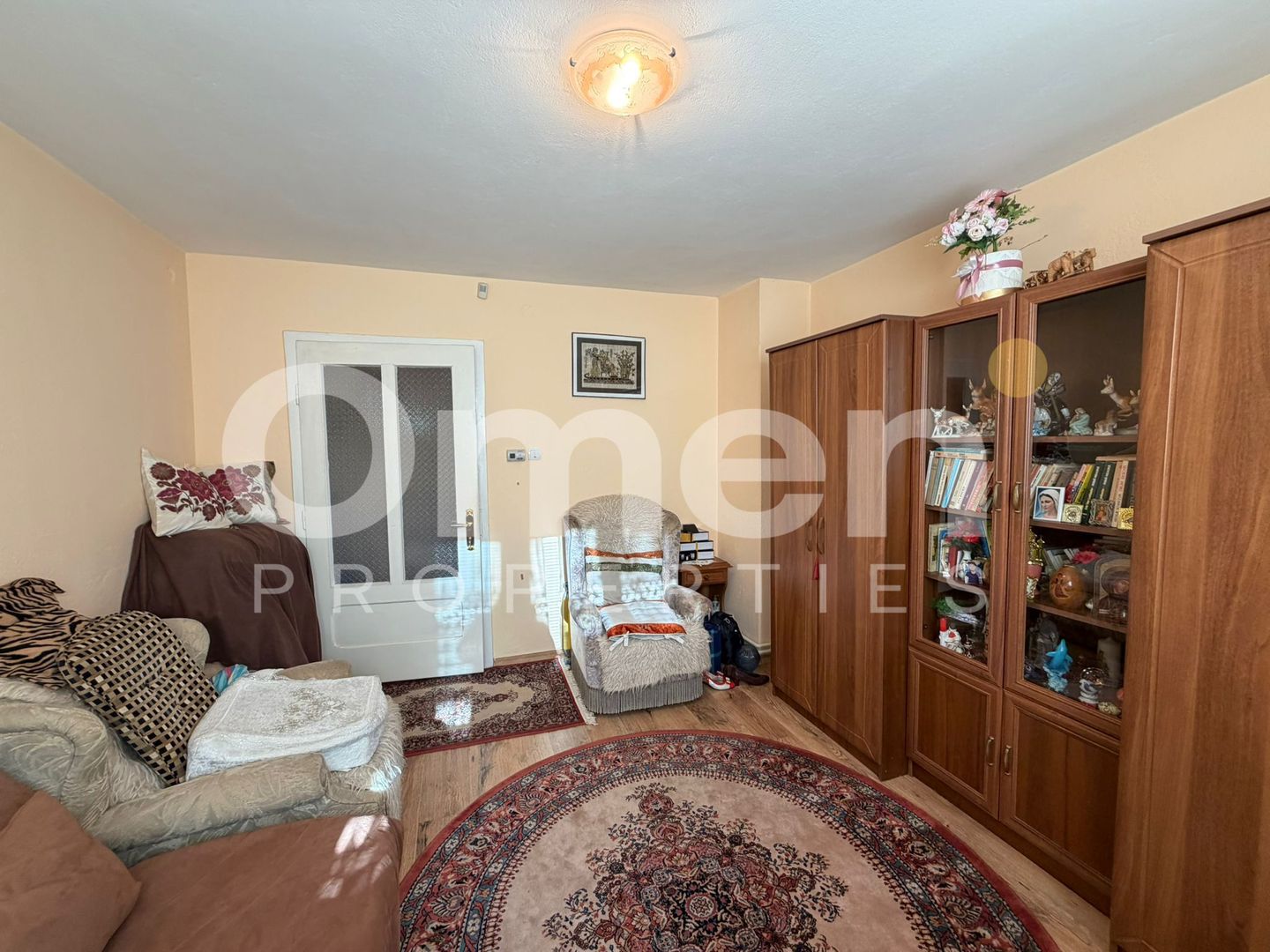 Casa cu piscina de vanzare, cu 6 ari de teren, Unguras - Poză 2