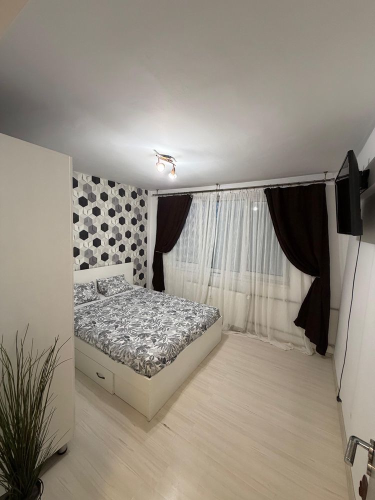 Apartament 2 camere de închiriat Piața Sudului - Poză 3