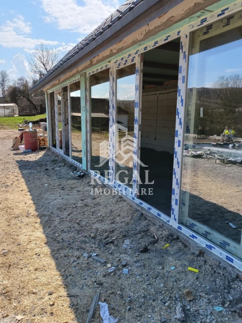 Proprietate cu potențial, într-un cadru natural de vis – 3581 mp teren - Poză 5