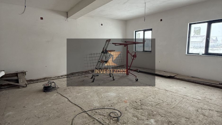 Casă cu proiect deosebit în Livada de Bihor - Poză 6