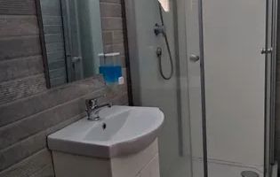 Casa 1 camera | Gradina 120 MP | Renovata | Lazaret - Poză 4