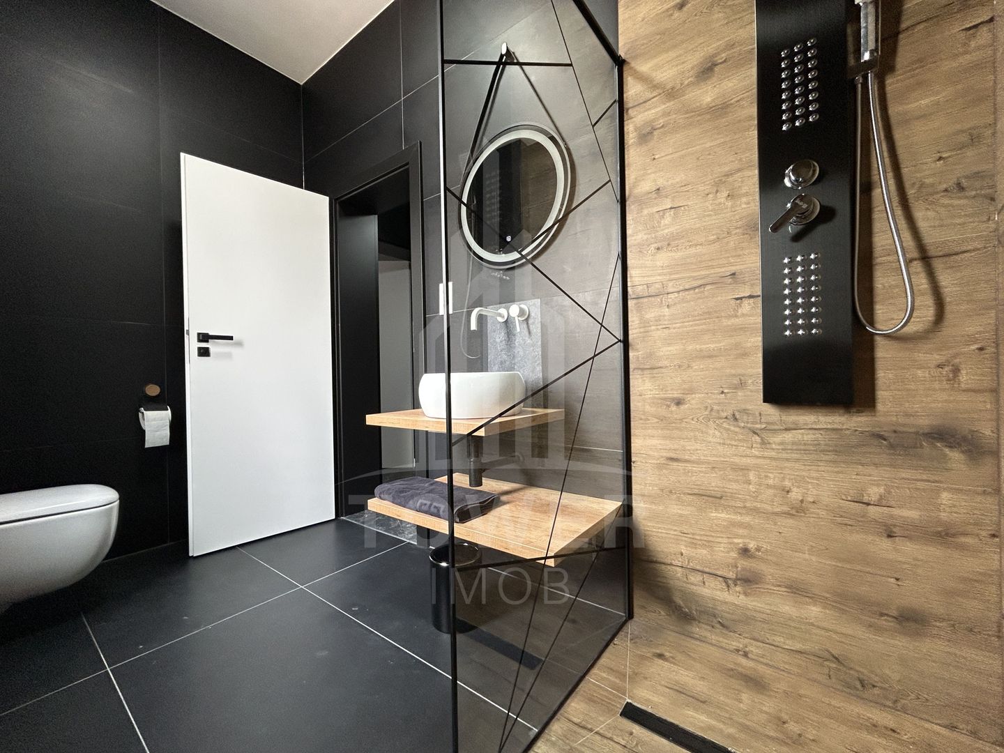 Apartament 3 camere cu loc de parcare și terasă de închiriat - Poză 12