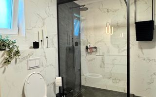 Casa Hidiselu de Jos mobilata utilata - Poză 8