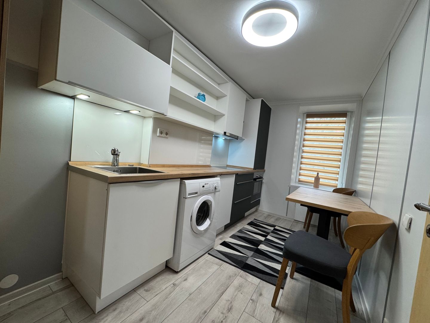 🏡 Studio modern în zonă centrală – Sibiu | Ideal investiție - Poză 2