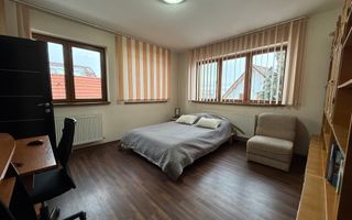 Casa individuala | 7 Camere cu baie proprie | Promenada - Poză 2