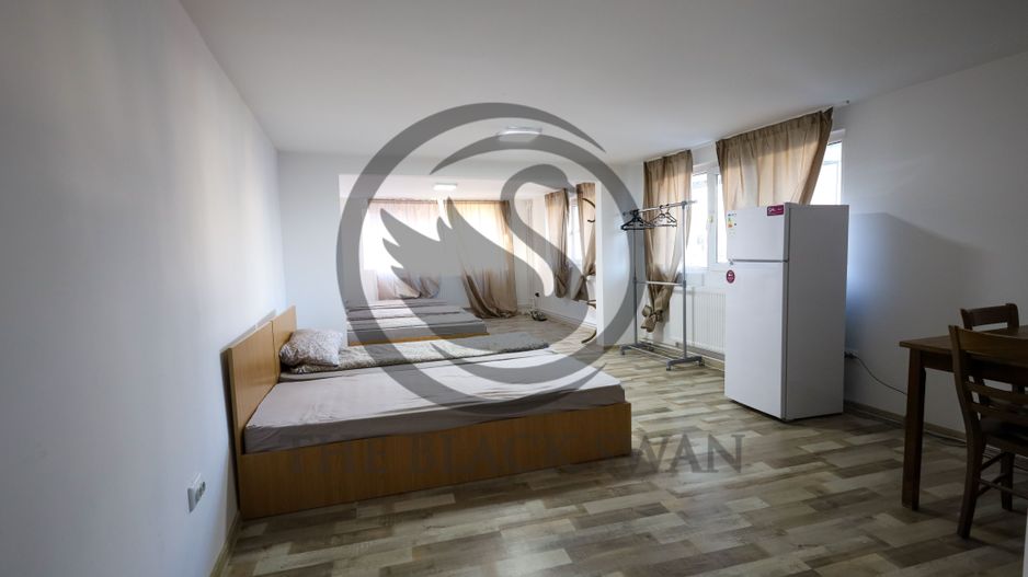 Casa cu 7 camere + spatiu comercial de vanzare | Comision 0 % - Poză 8