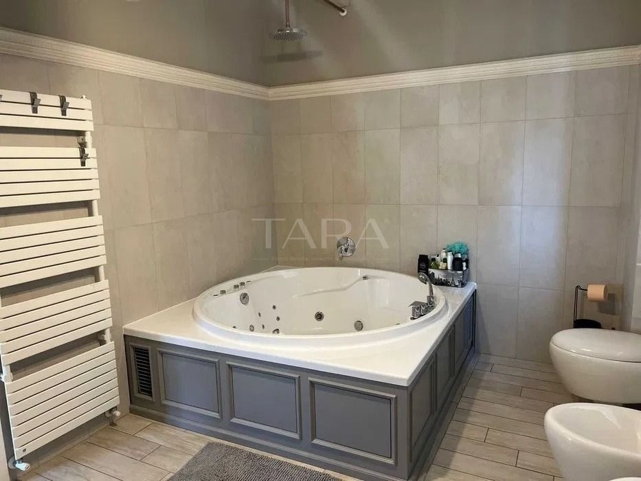 Apartament exclusivist cu 4 camere și 2 locuri de parcare subterană - Poză 6