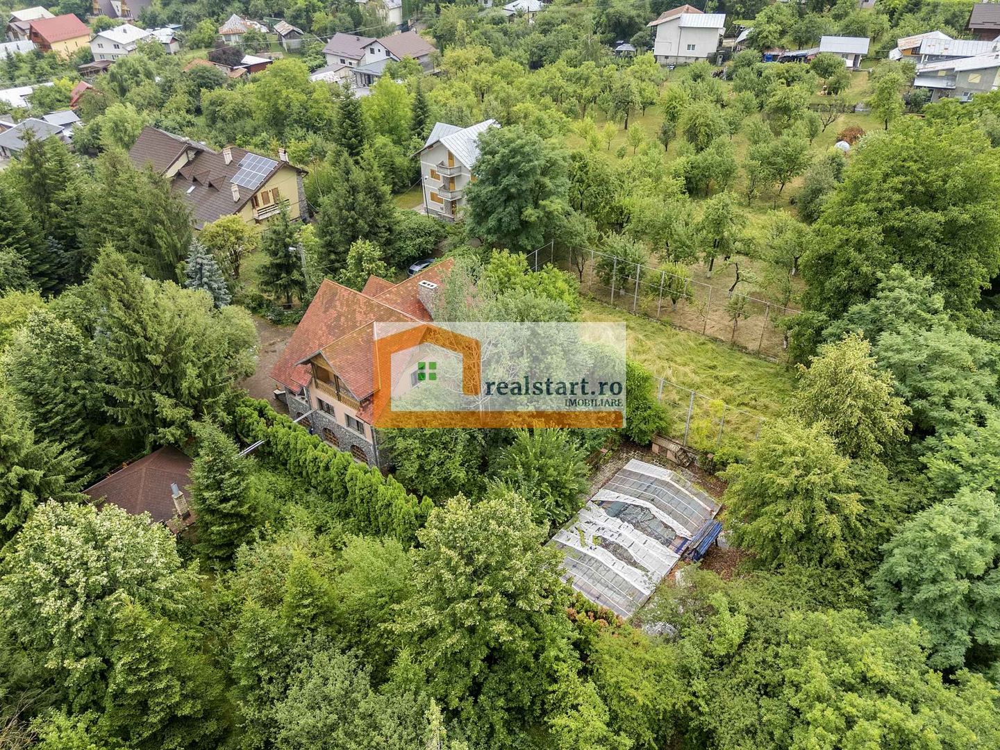 Vedere directa la Padure, 5000mp teren, Vila D+P+1E+M, semineu, foisor - Poză 47