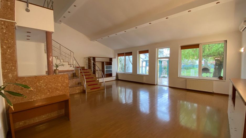 Vilă zona Liviu Rebreanu - Poză 10