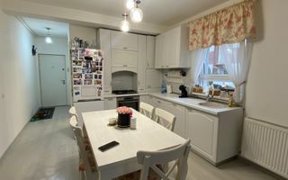 Apartament cu 3 camere si grădină 74 mp zona Triajului Selimbar - Poză 2