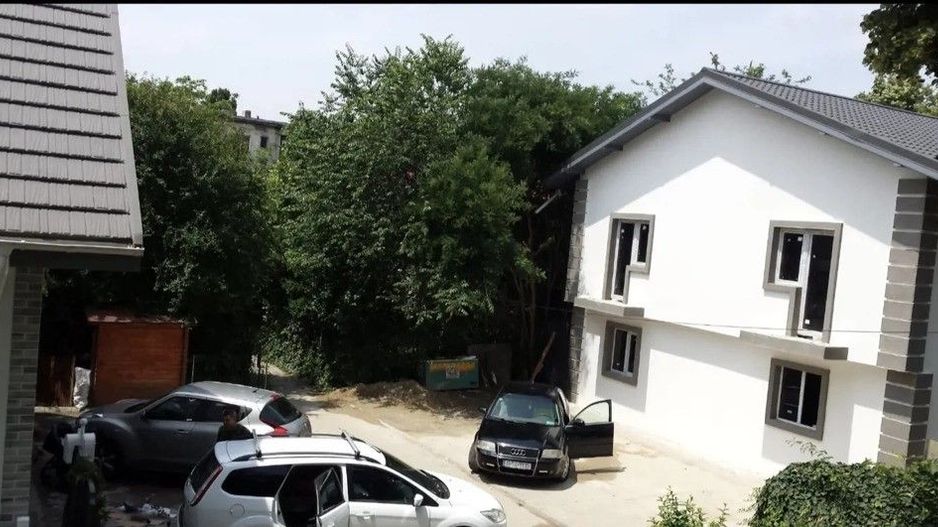 Vila cu 3 camere, zona Baba Novac - Poză 9