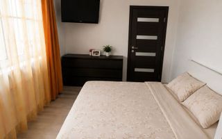 Apartament cu 3 camere, 70 mp, ansamblu cu drum privat. - Poză 5