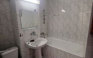 Apartament de închiriat cu 3 camere – Piața Corneliu Coposu / Unirii - Poză 2