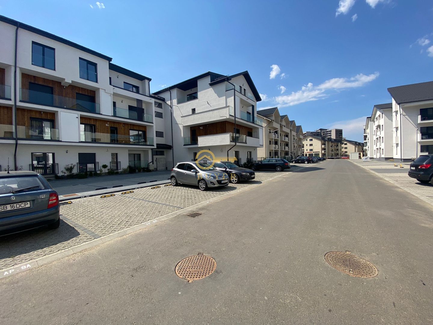 Apartament spatios cu 3cam- 89 utili si 2 balcoane- Predare imediata - Poză 2