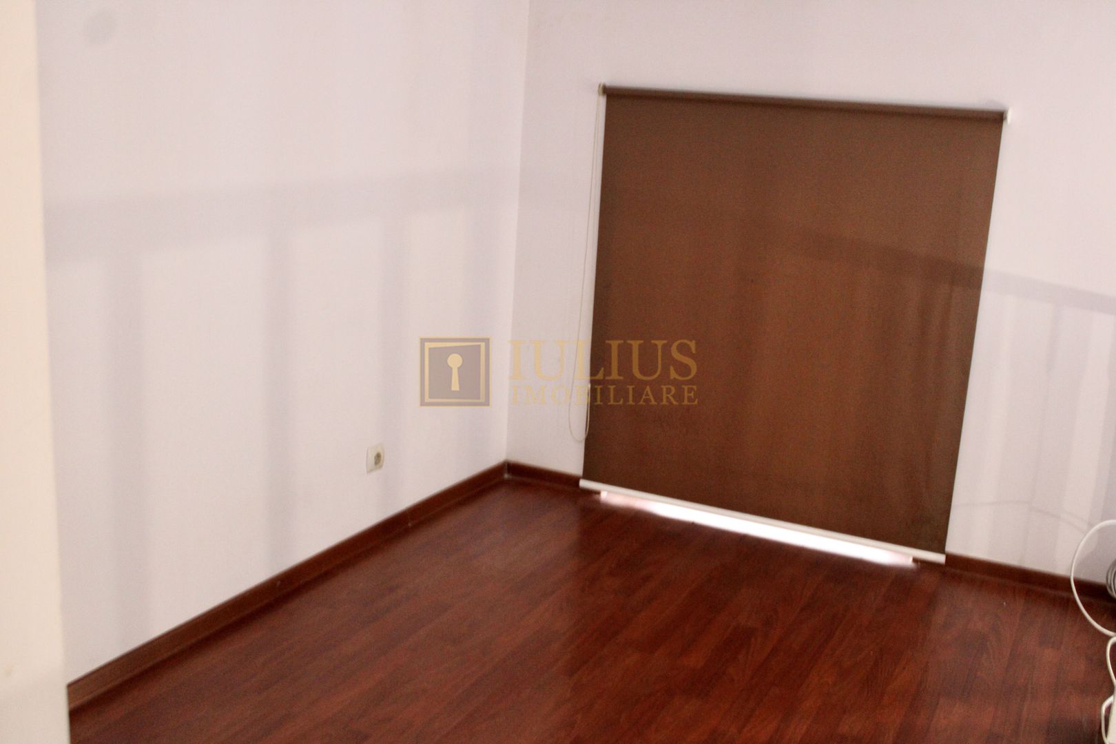 Zona Modern, Spatiu Generos, Parter, Centrala Proprie, Curte Comuna - Poză 17