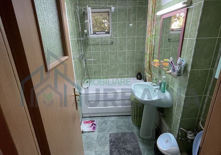 Apartament 3 camere, etaj 1, bulevard, zona liniștită - Iași - Poză 3