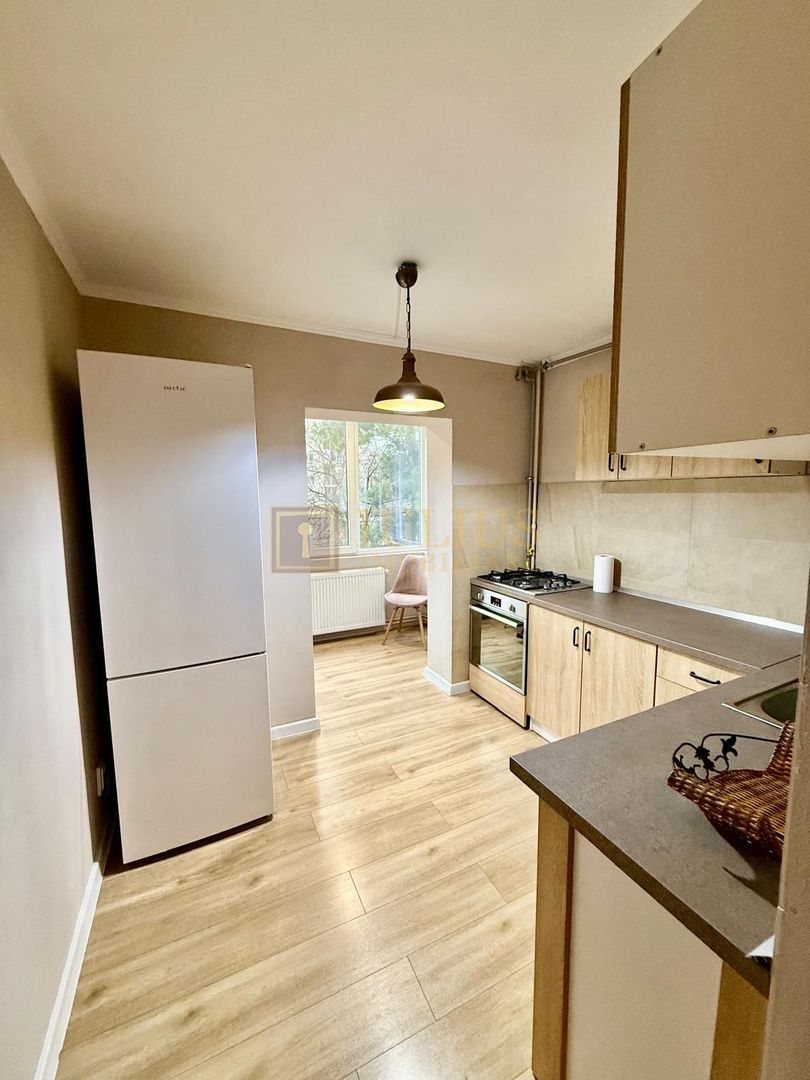 3 camere, Aradului, centrala proprie, renovat recent - Poză 7