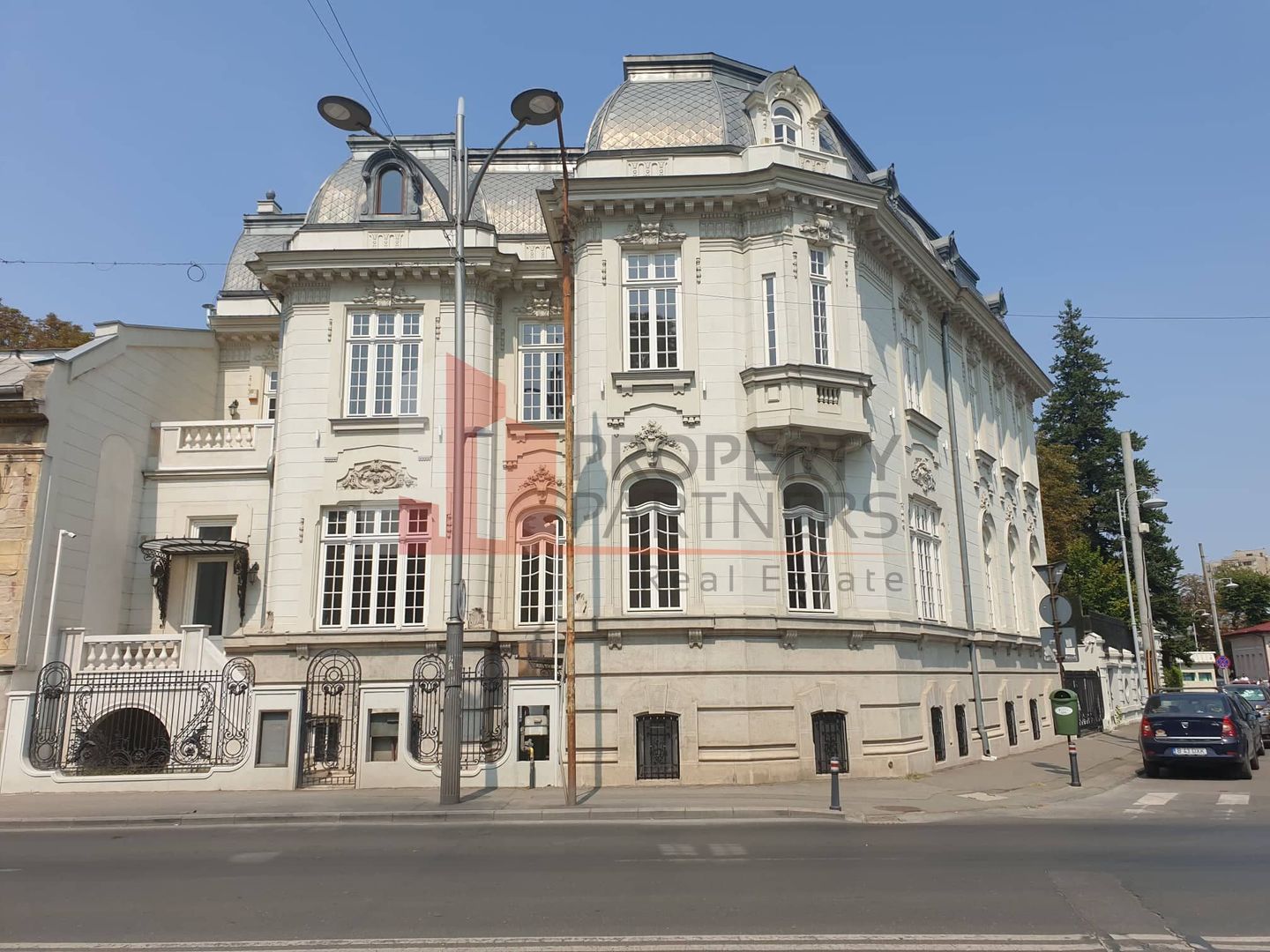 80 mp demisol in vila istorica, senzationala, Victoriei/Piata Romana - Poză 1