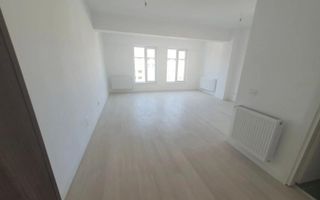 APARTAMENT 2 CAMERE DECOMANDAT RENOVAT - Poză 1