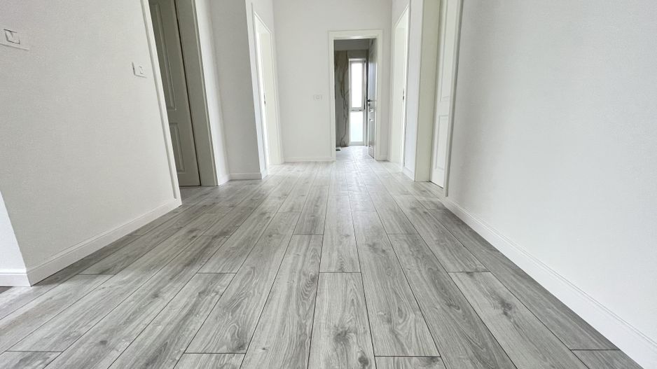 Duplex despărțit prin spațiu tehnic - Poză 8