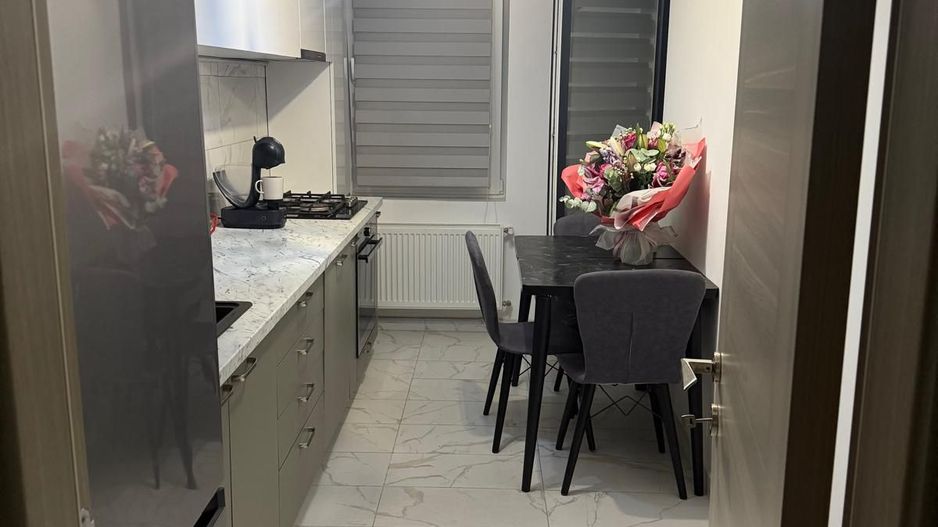 AP. 3 CAMERE- PARCARE INCLUSA, BUCATARIE INCHISA, CENTRALA PROPRIE - Poză 8