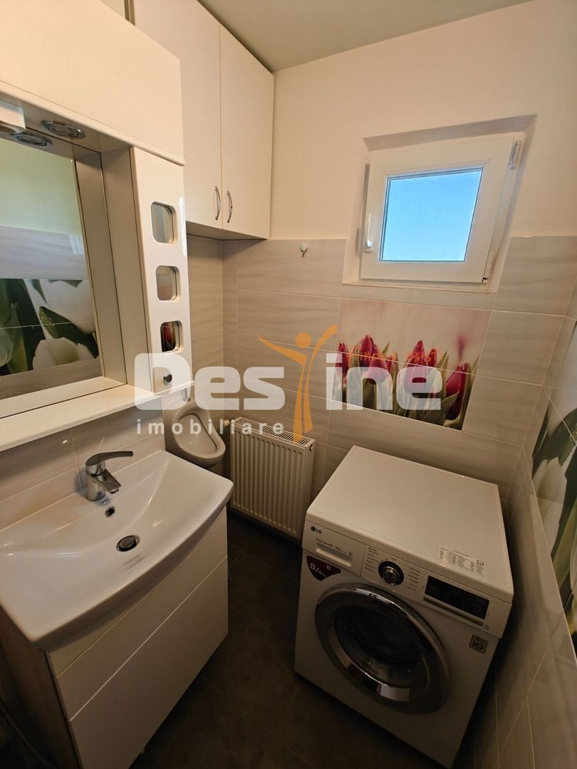 Apartament Superb  3 camere PLopeni 52.86 mp! - Poză 4