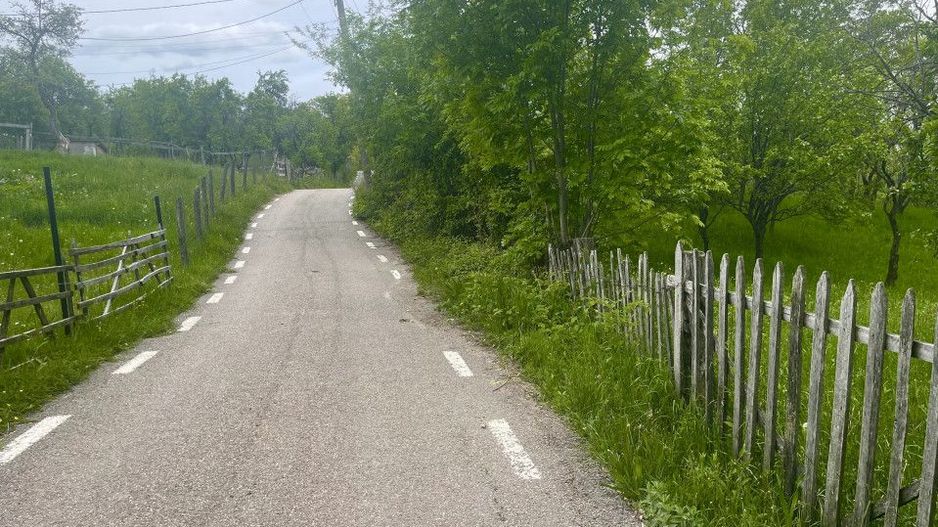 Teren intravilan Sotrile 6762 mp – Investitie, camping, agroturism - Poză 3