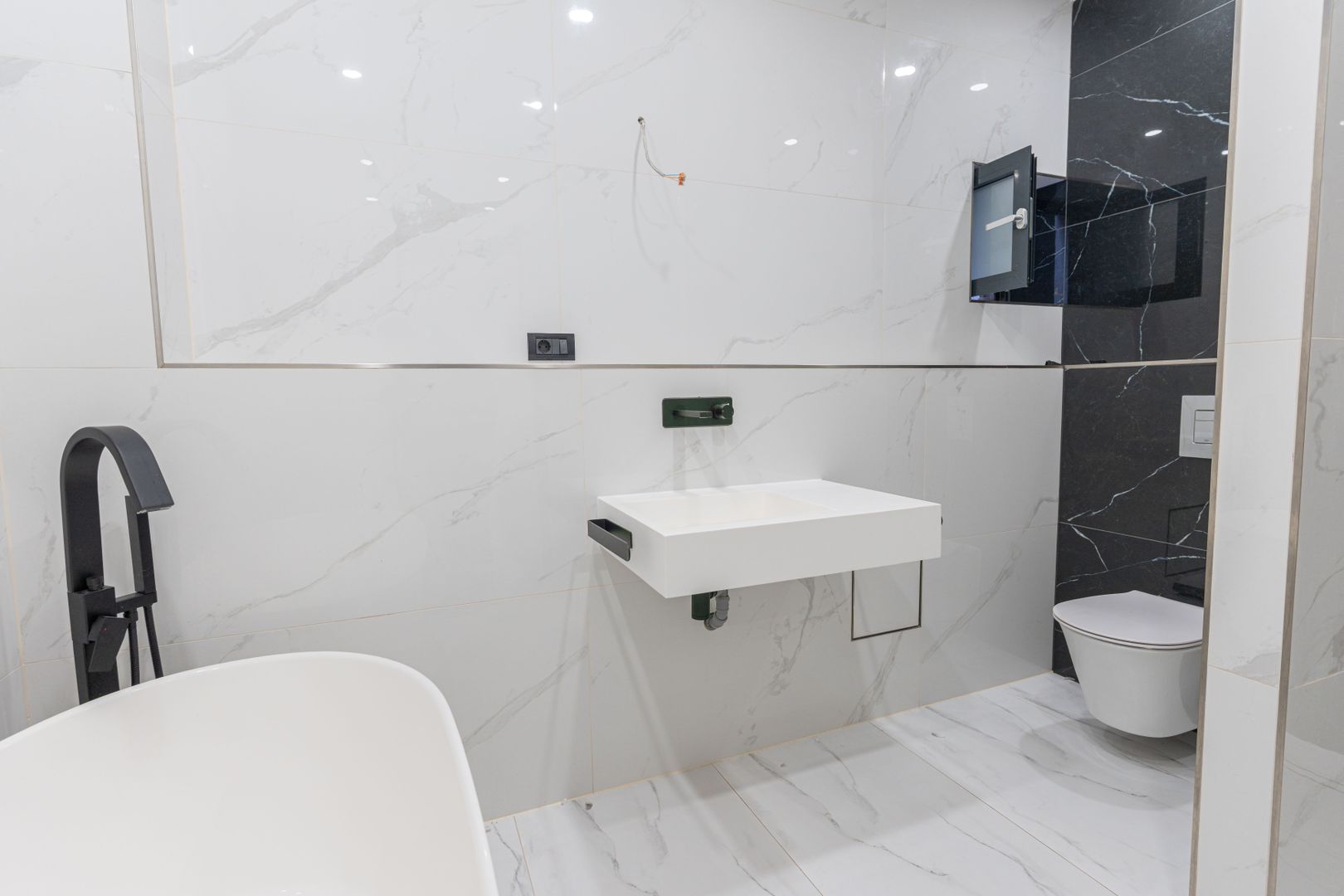 Luxury 4-Room Apartment – HERASTRAU I Parking Spots I ROVERE FURNITURE - Poză 13