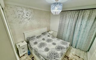 Etaj 1 Apartament cu 3 Camere, Decomandat, Pacurari - Poză 3
