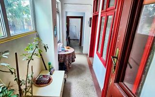 Casă de vânzare zona Uniriii - Poză 9
