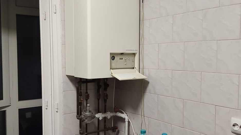 Apartament 3 camere zona Dristor - Rm Sarat - Poză 6