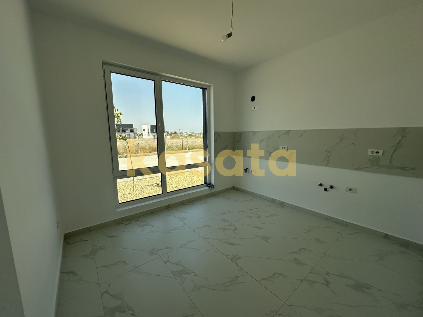 Casă pe parter | 4 camere | Domnești 🏡 - Poză 6