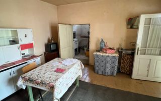 Ultracentral,4 camere , baie , bucătărie , terasă - Poză 8