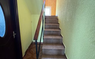 Vila construită in 2010 - P+1+pod - S=236 mp și curte 238 mp Campina! - Poză 41
