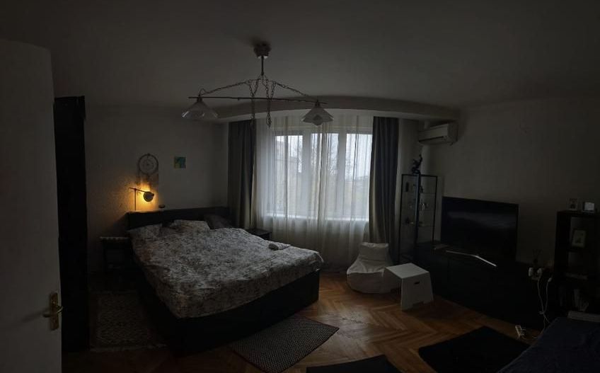 Apartament 5 camere, garaj, 2 boxe subsol, 4/6, bloc interbelic . - Poză 7