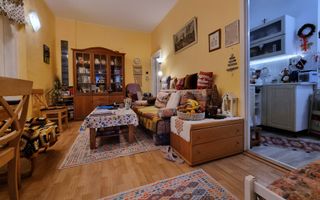 Apartament 3 camere cu curte,  zona Rivus - Poză 1