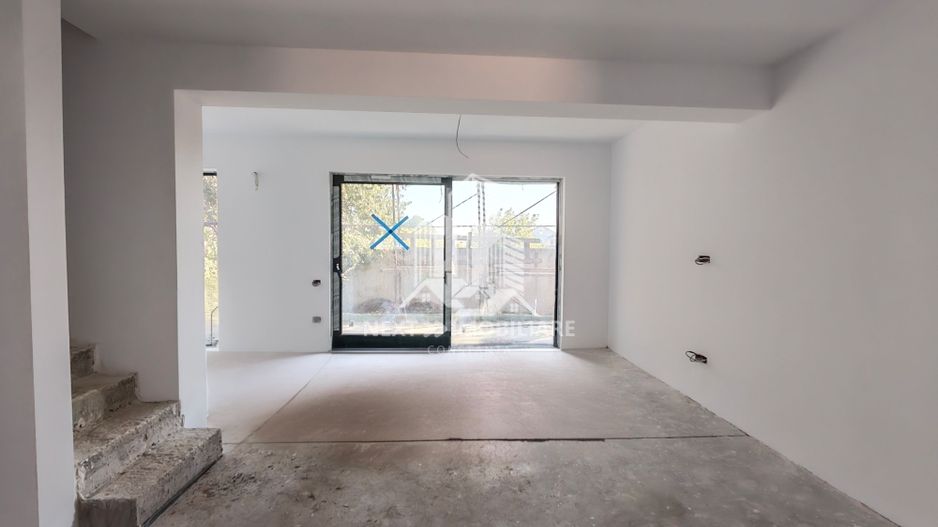 Casa 4 camere complex rezidential, 2 locuri de parcare , Palazu Mare - Poză 5