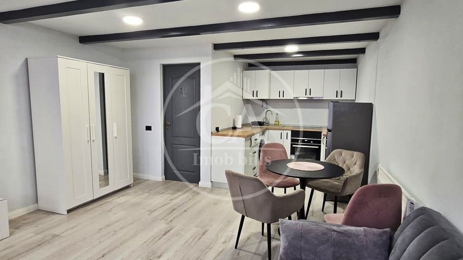 Apartament cu 3 camere de inchiriat Ultracentral, Oradea - Poză 13