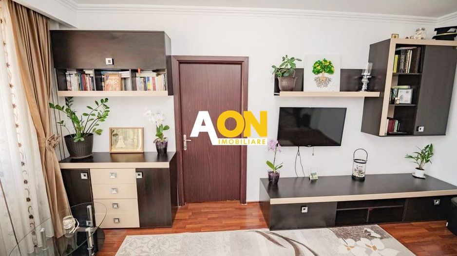 Apartament 3 camere, etaj 3, + boxa la subsol, ultracentral - Poză 8