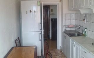 BRASADAS vinde ap 2 cam etaj 8/8 - Poză 1