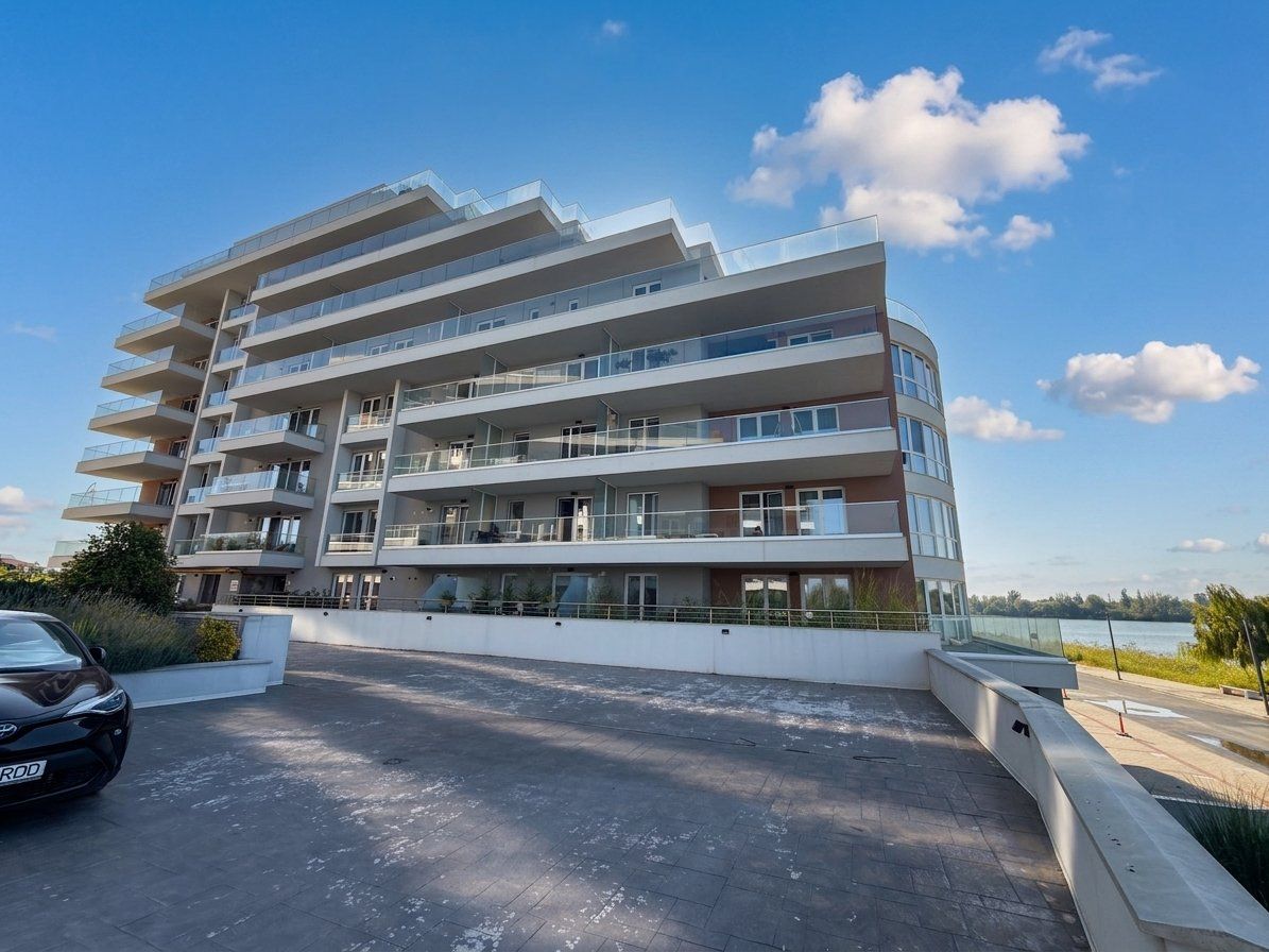 Apartament lux cu vedere panoramică la Lacul Cernica - Poză 13
