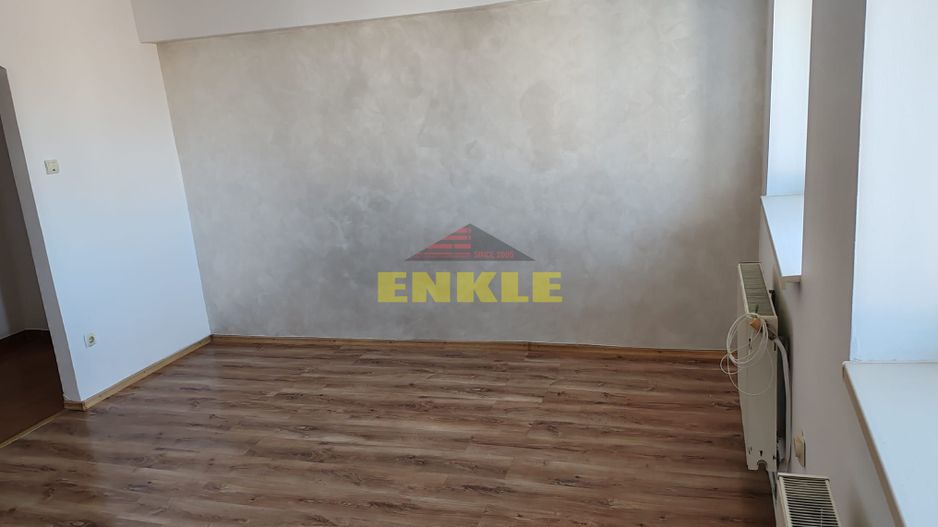 De vanzare apartament cu 3 camere, zona Aleea Nucului - Poză 9