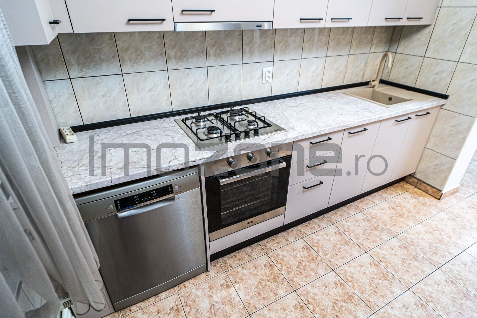 Sebastian 141, 3 camere, 78mp, et 1, 2 băi, centrala proprie, disponibil imediat - Poză 9