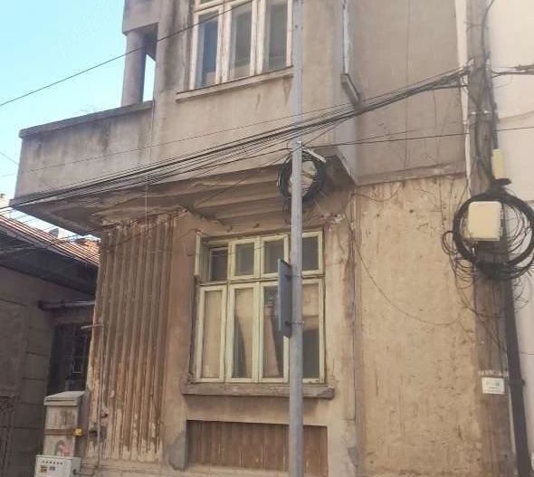 Imobil interbelic 1931, stil Art Deco, zonă ultracentrală Unirii - Poză 2