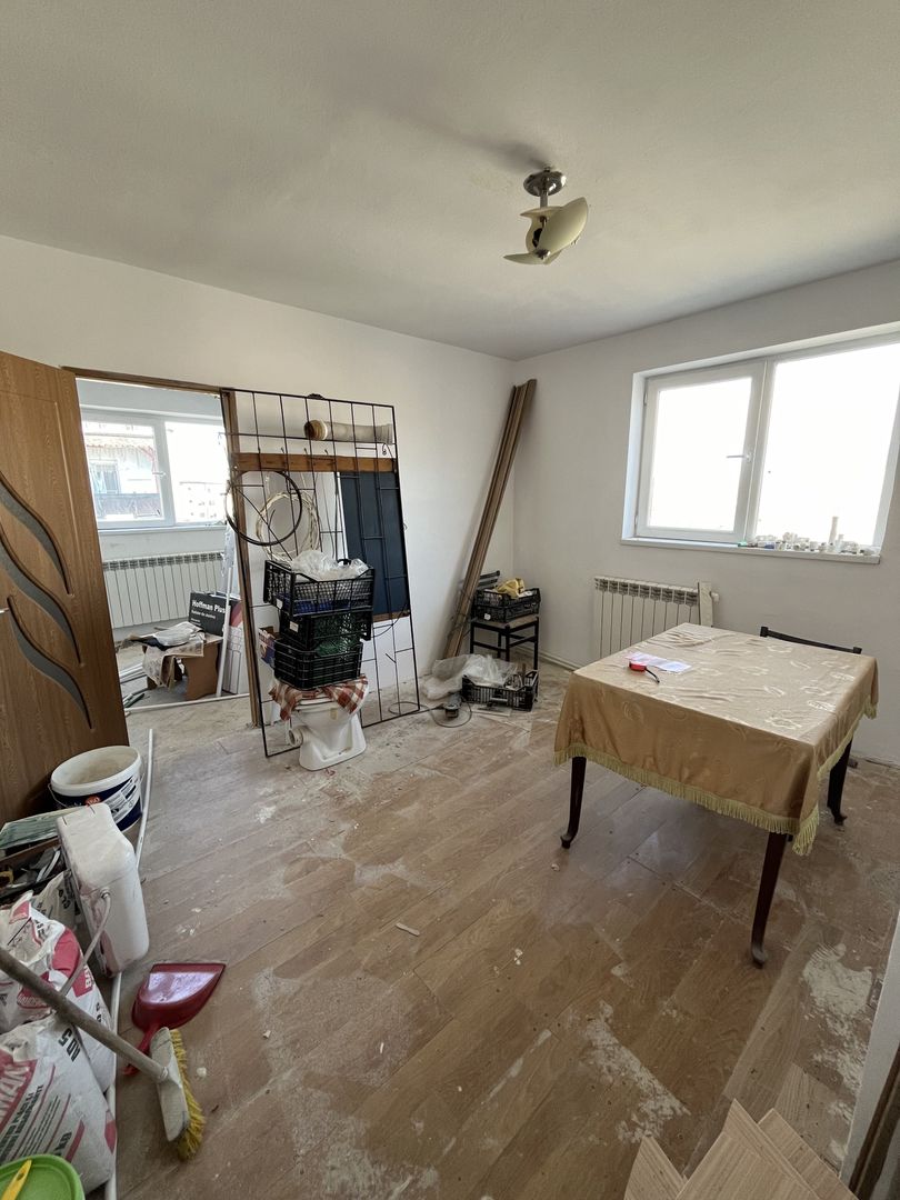 Apartament de vanzare in cartierul Lucian Blaga in stadiu de renovare! - Poză 4