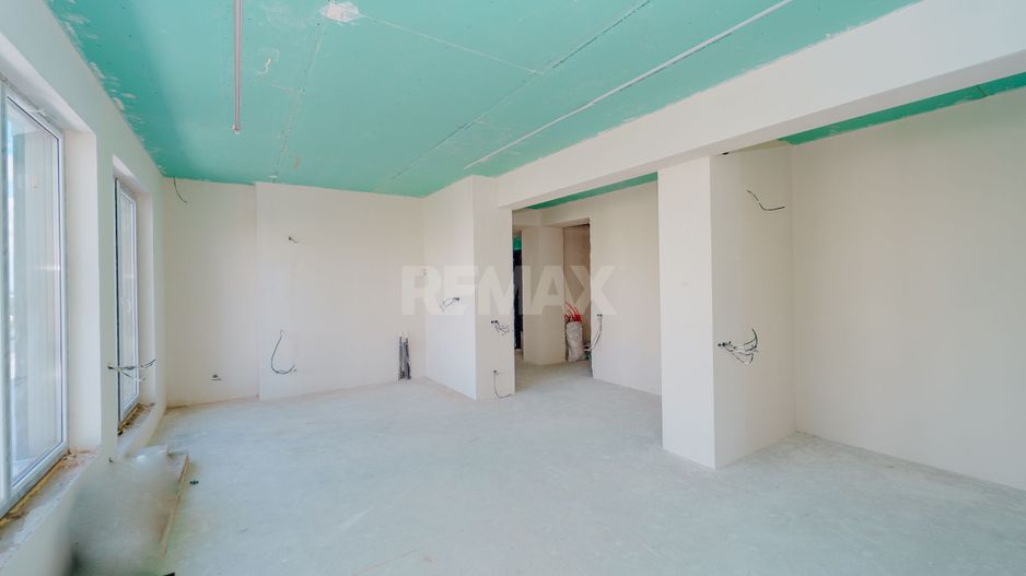 Penthouse 219,6 m² în Buiucani | Terase generoase | Lift direct - Poză 8