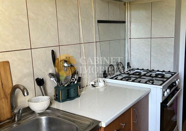 APARTAMENT 3 CAMERE SEMIDECOMANDAT - PACURARI - Poză 5
